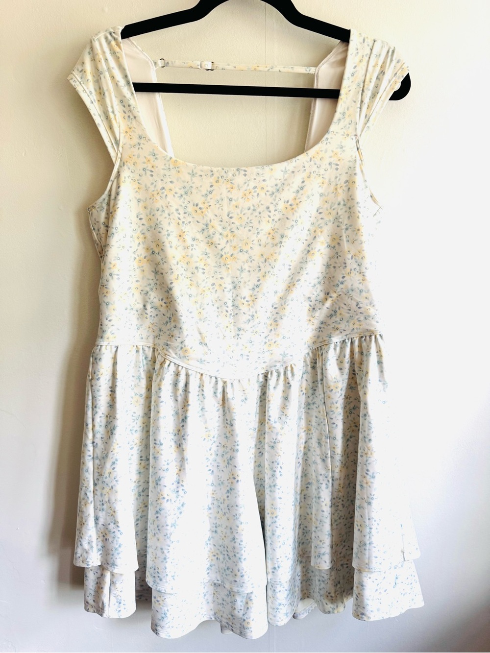 Women’s Gilly Hicks Sleeveless Athletic Dress - Cream with Yellow & Blue